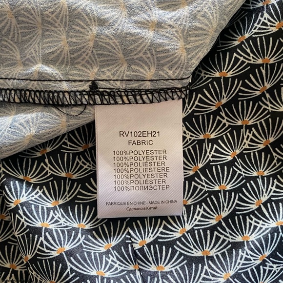 La Maison par Molly Bracken satin pants - Picture 7 of 10